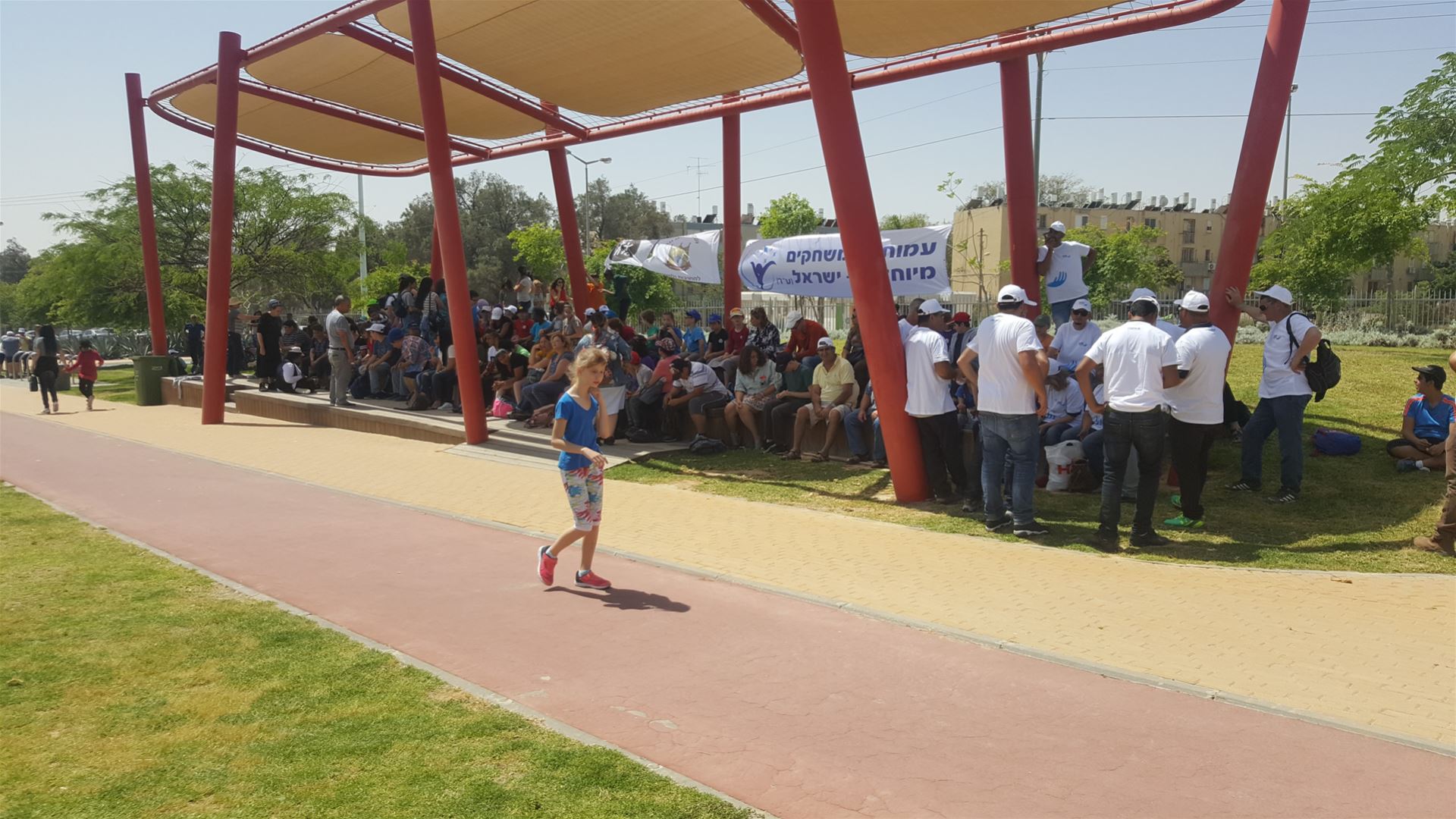 גלרייה - הפנינג 16/4/18, 13 מתוך 29