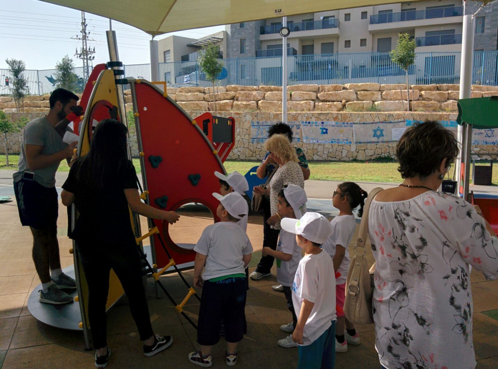 גלרייה - הפנינג 17/4/18, 35 מתוך 78