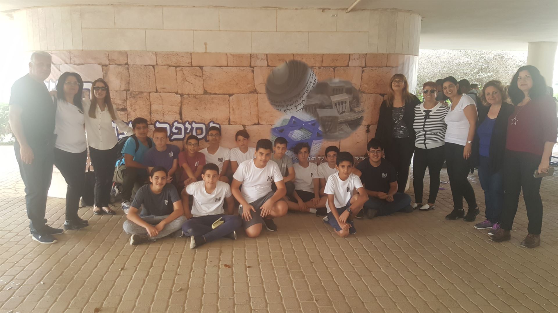 גלרייה - התנדבות תלמידי מקיף א, 8 מתוך 16