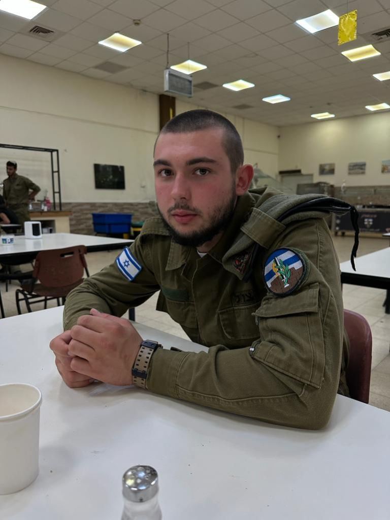 גלרייה - ניק בייזר ז"ל, 37 מתוך 50