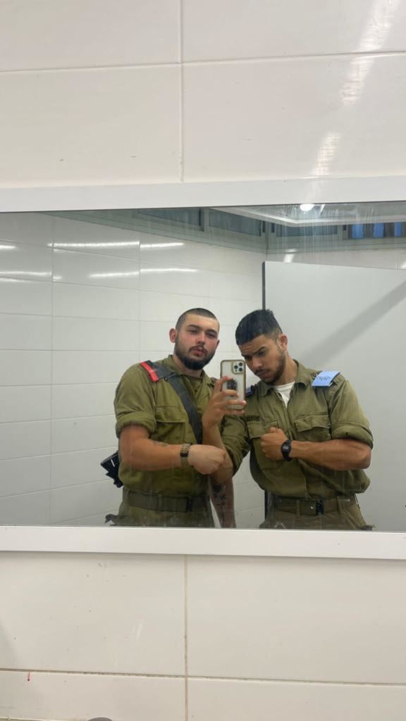 גלרייה - ניק בייזר ז"ל, 32 מתוך 50