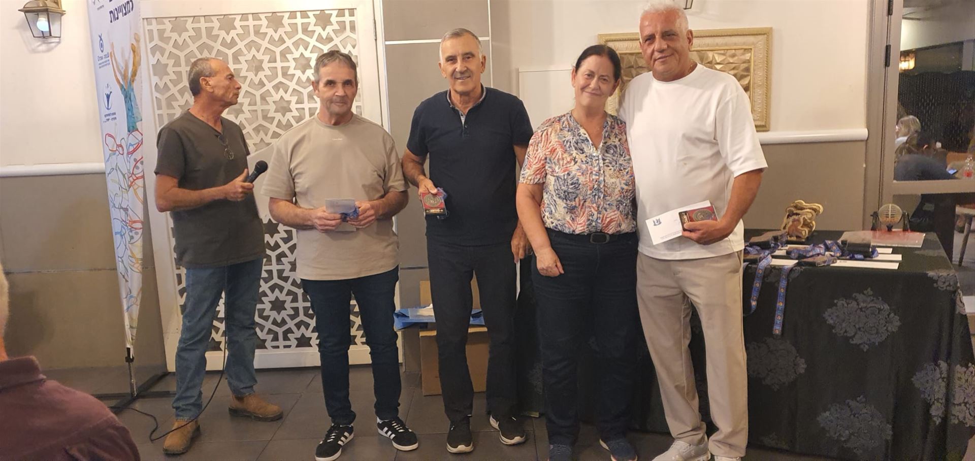 גלרייה - אירוע סיום עונת 2024/2025 אולמי שופן 19/11/2025, 12 מתוך 103