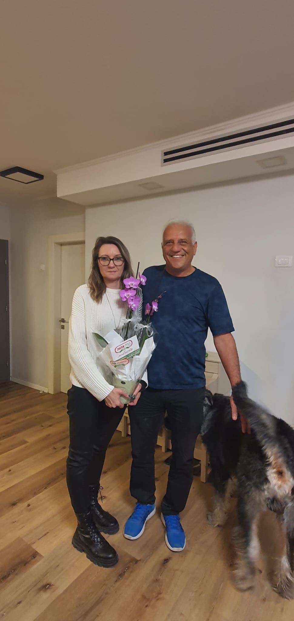 גלרייה - ביקור לקראת חג פסח אצל משפחות, בייזר, נומה, גרינברג וממן., 4 מתוך 13